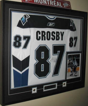 Sidney Crosby Memorabilia, Autographed Sidney Crosby Collectibles